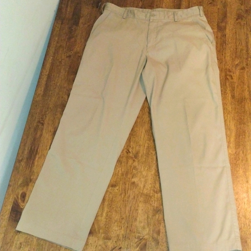 Nike Golf Pants Men 32x30 DriFit Lightweight  Poly Blend Stretch